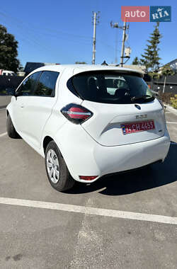 Хэтчбек Renault Zoe 2020 в 