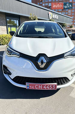 Хэтчбек Renault Zoe 2020 в 