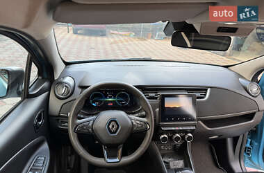 Хэтчбек Renault Zoe 2020 в 