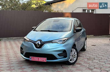 Хэтчбек Renault Zoe 2020 в 