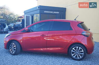 Хэтчбек Renault Zoe 2021 в 