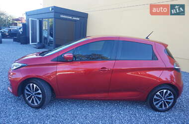 Хэтчбек Renault Zoe 2021 в 