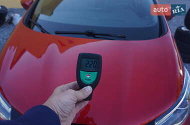 Хэтчбек Renault Zoe 2021 в 