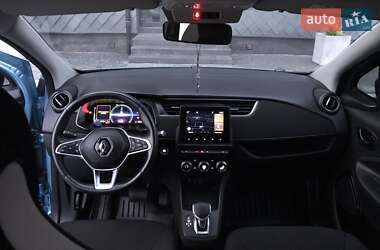 Хэтчбек Renault Zoe 2020 в 