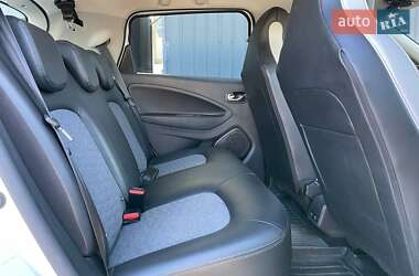 Хэтчбек Renault Zoe 2020 в 