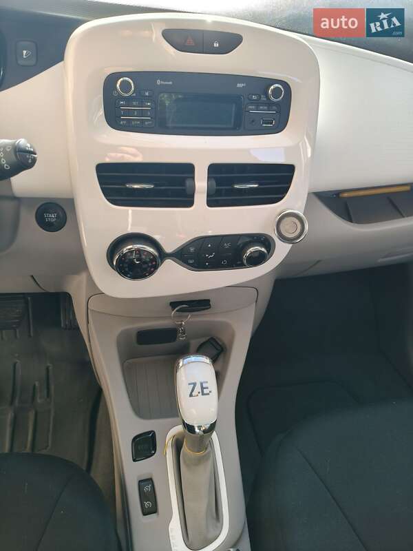 Хетчбек Renault Zoe 2020 в Івано-Франківську фото 28 Хетчбек Renault Zoe 2020 в Івано-Франківську