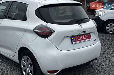 Хэтчбек Renault Zoe 2020 в 