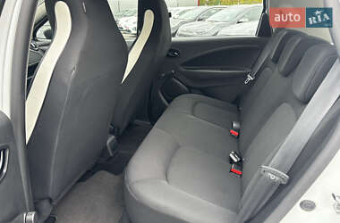 Хэтчбек Renault Zoe 2020 в 