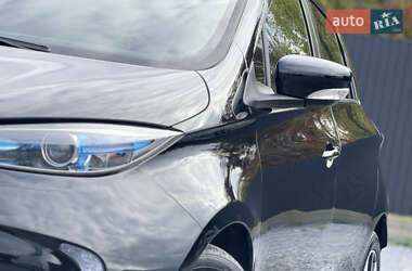 Хэтчбек Renault Zoe 2017 в 