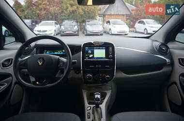 Хэтчбек Renault Zoe 2015 в 