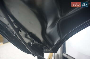 Хэтчбек Renault Zoe 2015 в 