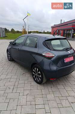 Хэтчбек Renault Zoe 2021 в 