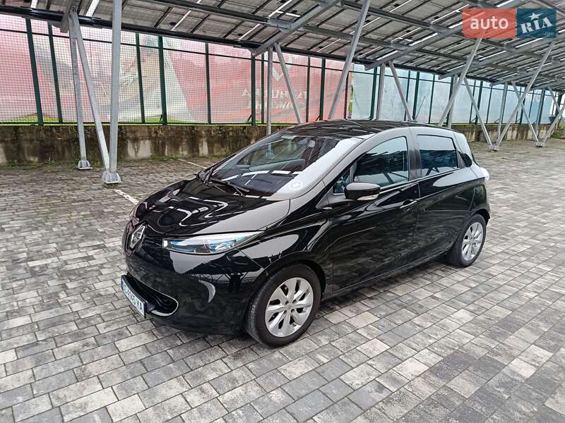 Хэтчбек Renault Zoe 2014 в 