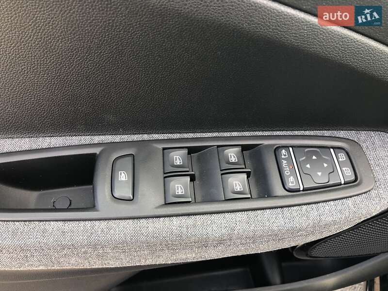 Хетчбек Renault Zoe 2020 в Рівному