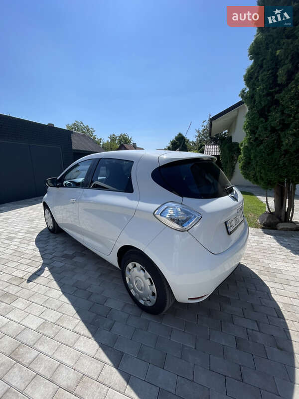 Хэтчбек Renault Zoe 2015 в Ковеле