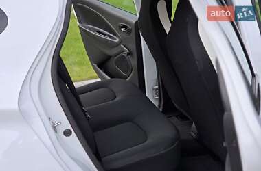 Хетчбек Renault Zoe 2021 в 