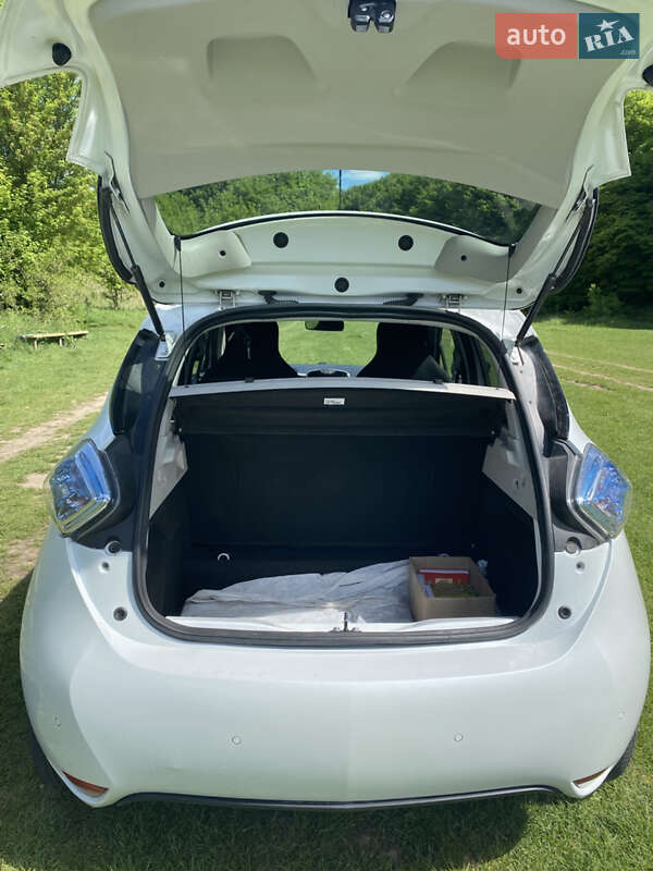 Хэтчбек Renault Zoe 2017 в Ровно фото 6 Хэтчбек Renault Zoe 2017 в Ровно
