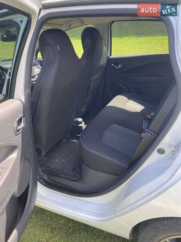 Хэтчбек Renault Zoe 2017 в Ровно фото 9 Хэтчбек Renault Zoe 2017 в Ровно