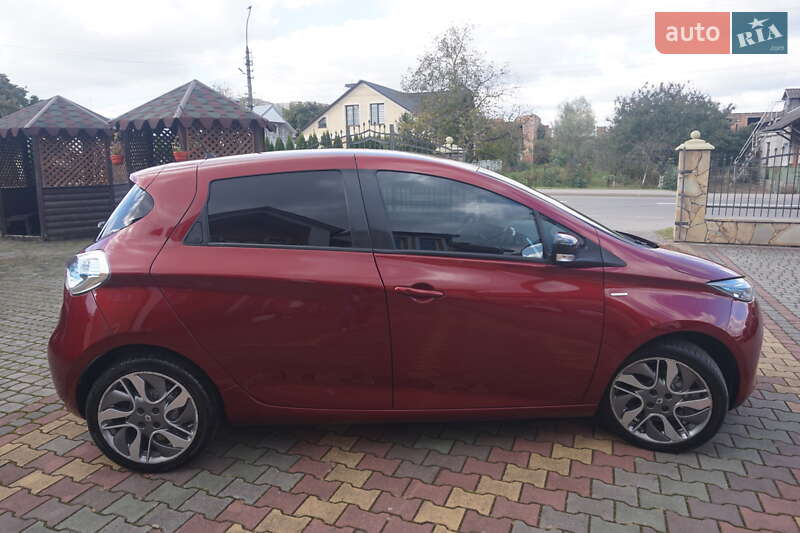 Хэтчбек Renault Zoe 2019 в Самборе