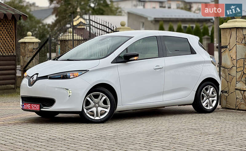 Хэтчбек Renault Zoe 2019 в Самборе