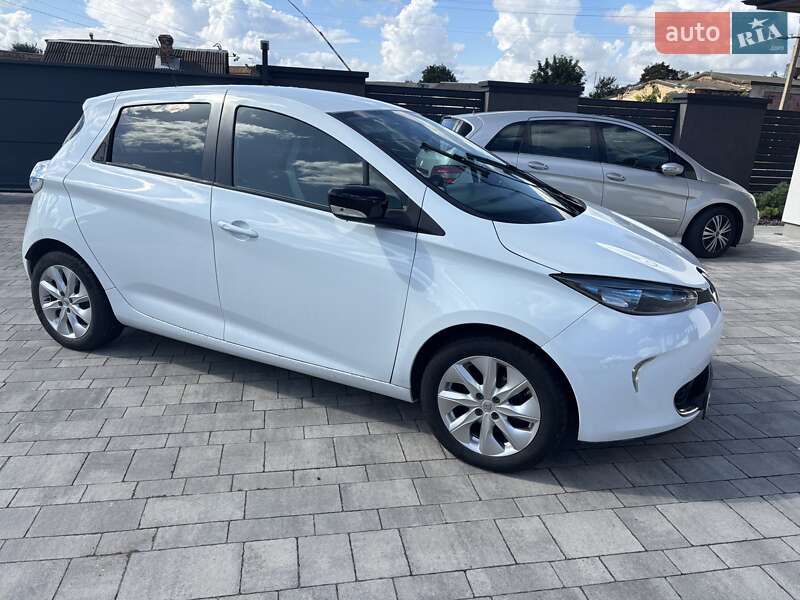 Хэтчбек Renault Zoe 2016 в Нововолынске фото 6 Хэтчбек Renault Zoe 2016 в Нововолынске