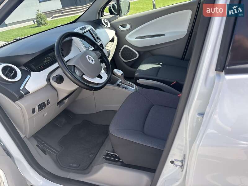 Хэтчбек Renault Zoe 2016 в Нововолынске фото 11 Хэтчбек Renault Zoe 2016 в Нововолынске
