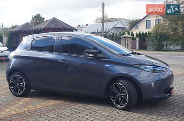 Хэтчбек Renault Zoe 2019 в 