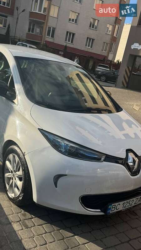Хэтчбек Renault Zoe 2016 в Львове
