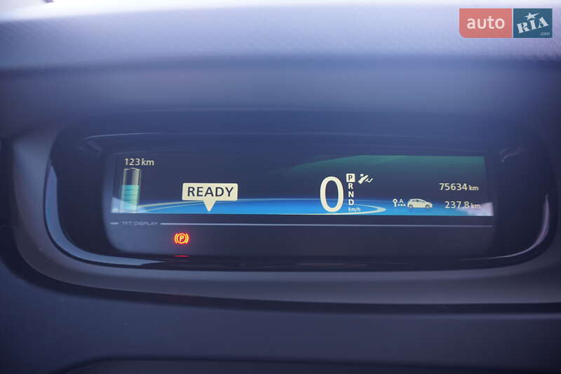 Хэтчбек Renault Zoe 2015 в Самборе