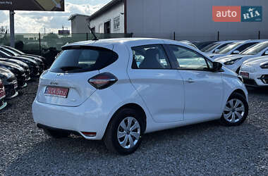 Хэтчбек Renault Zoe 2020 в 