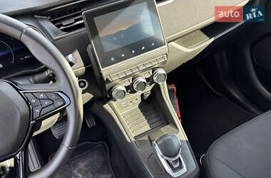 Хэтчбек Renault Zoe 2020 в 