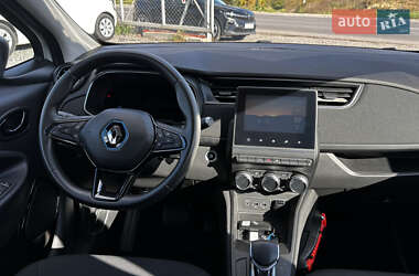 Хэтчбек Renault Zoe 2020 в 