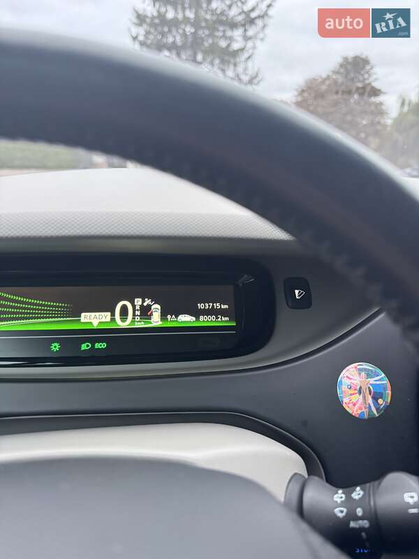 Хэтчбек Renault Zoe 2013 в Луцке