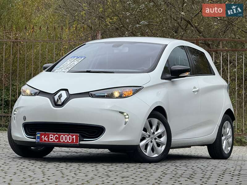 Хэтчбек Renault Zoe 2013 в 