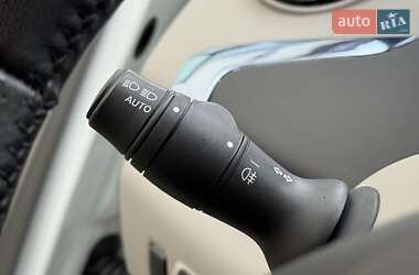 Хэтчбек Renault Zoe 2013 в 