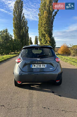 Хетчбек Renault Zoe 2019 в 