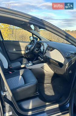 Хетчбек Renault Zoe 2019 в 