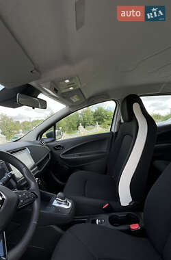 Хетчбек Renault Zoe 2020 в 