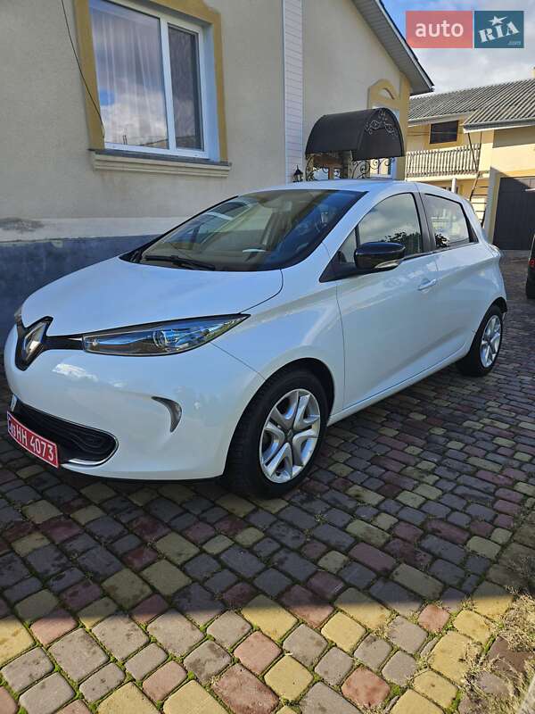 Хэтчбек Renault Zoe 2019 в Дубно
