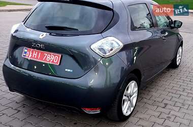 Хэтчбек Renault Zoe 2017 в 
