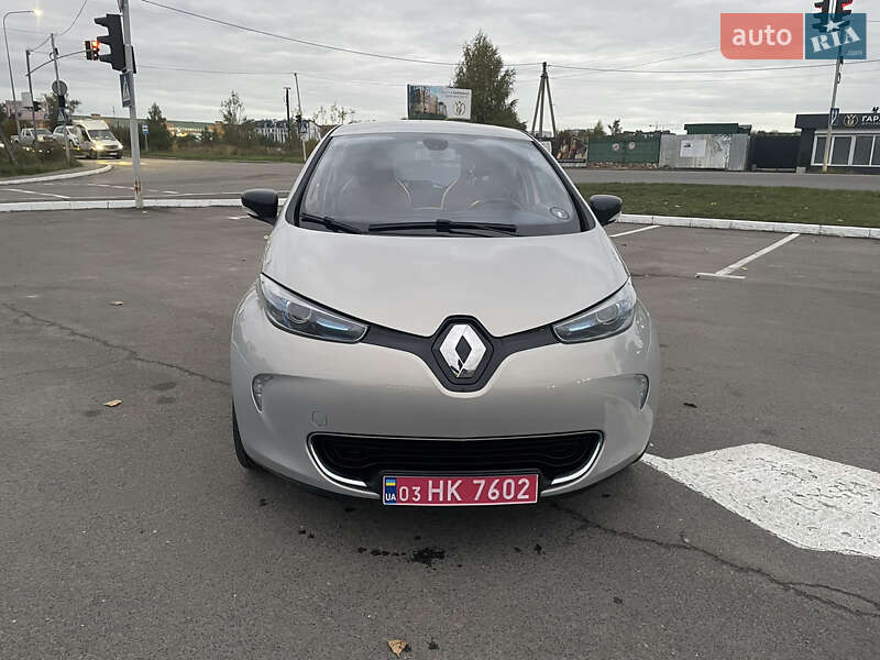Хэтчбек Renault Zoe 2015 в Луцке