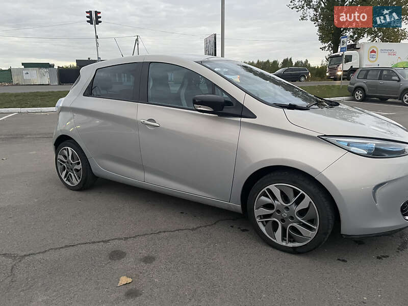 Хэтчбек Renault Zoe 2015 в Луцке