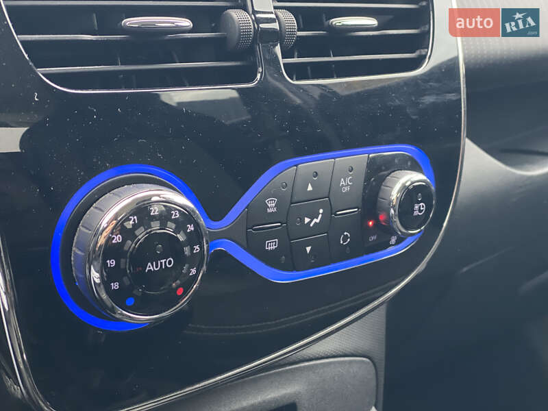 Хетчбек Renault Zoe 2016 в Луцьку фото 62 Хетчбек Renault Zoe 2016 в Луцьку