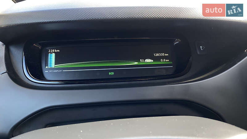 Хетчбек Renault Zoe 2016 в Луцьку фото 69 Хетчбек Renault Zoe 2016 в Луцьку