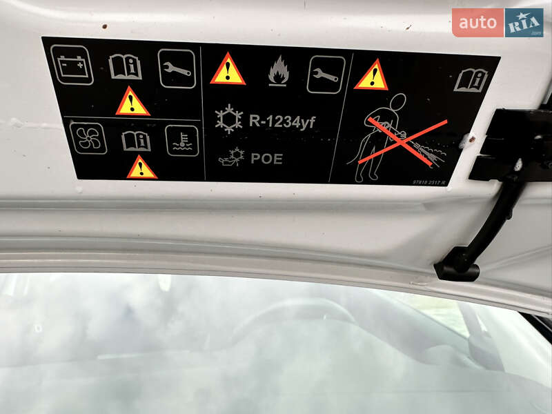 Хэтчбек Renault Zoe 2021 в Мукачево