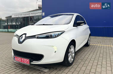 Хэтчбек Renault Zoe 2014 в 