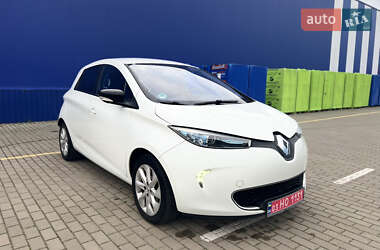 Хэтчбек Renault Zoe 2014 в 