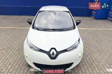 Хэтчбек Renault Zoe 2014 в 