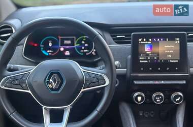 Хэтчбек Renault Zoe 2020 в 