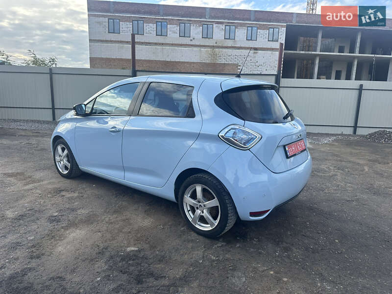 Хэтчбек Renault Zoe 2016 в Сокале